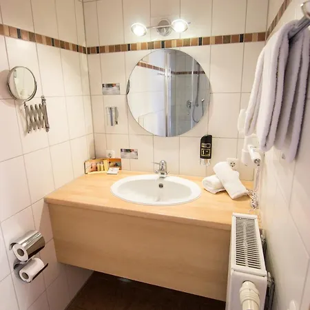 Szálloda Seehotel Adler 4*