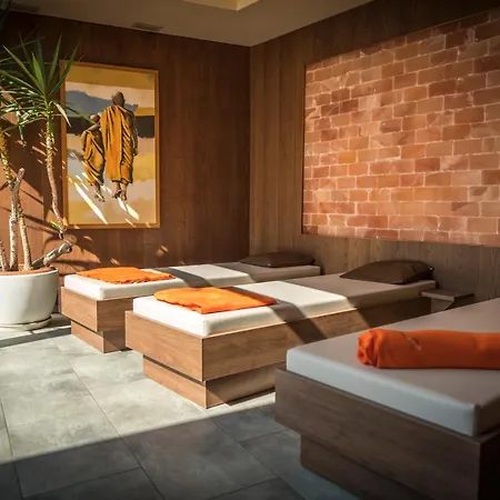 Szálloda Seehotel Adler 4*