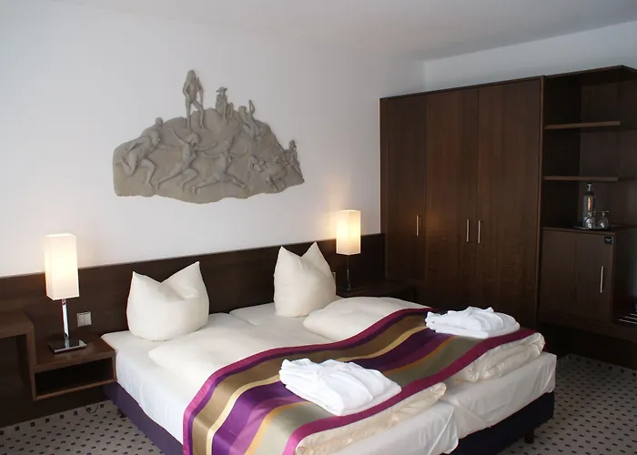 Отель Seehotel Adler Бодман-Людвигсхафен