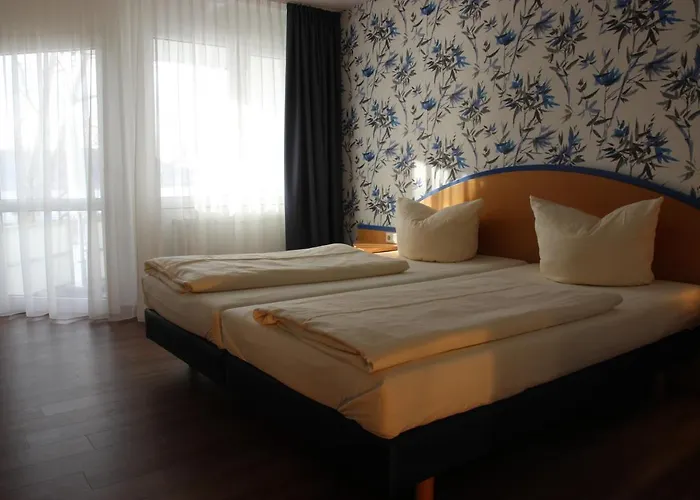 Отель Seehotel Adler 4*