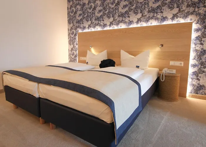 Seehotel Adler Отель 4*