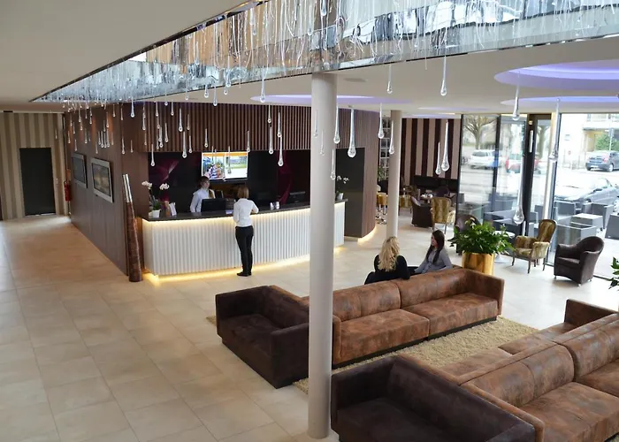 Отель Seehotel Adler